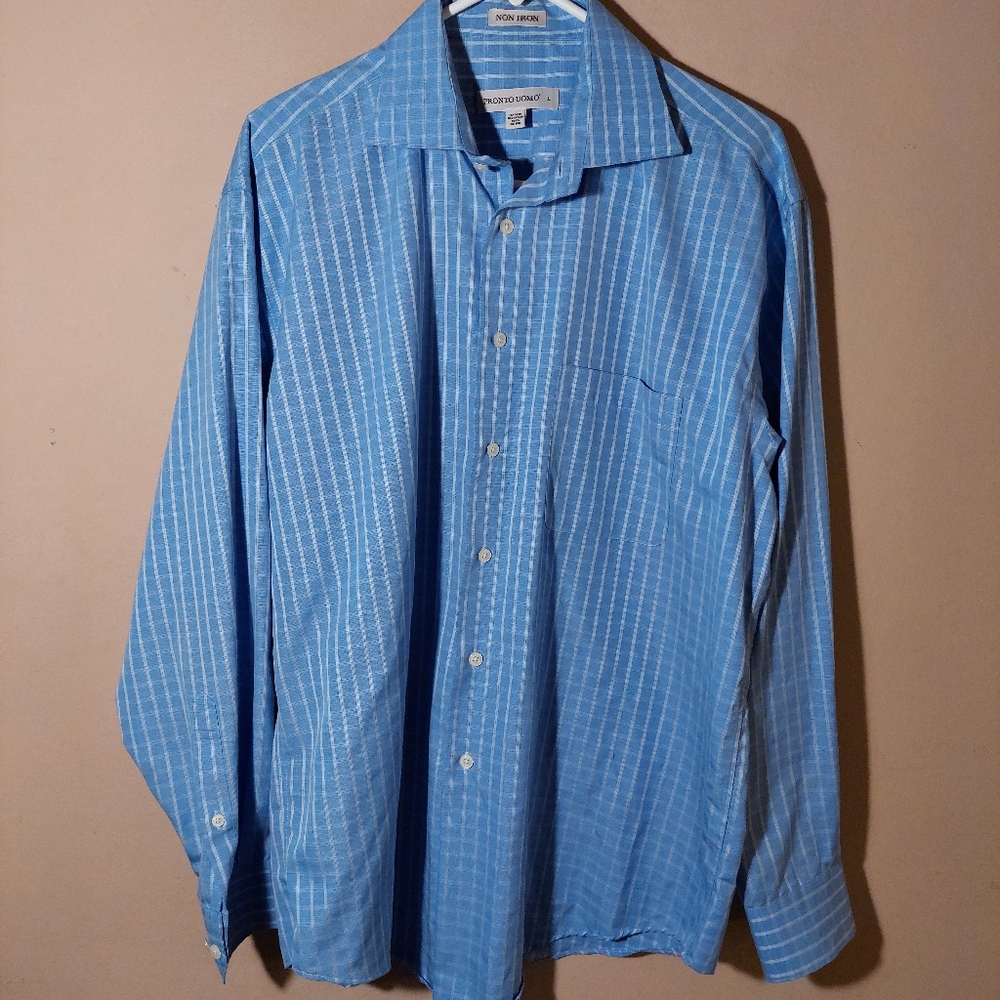 Pronto Uomo non iron cotton blue and white plaid patern dress shirt. size Large